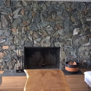 West Vancouver High Fidelity Waterfall Glass Tower Speakers