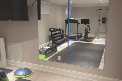 Home gym photo in Other