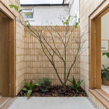 Brabourn Grove- Pekcham