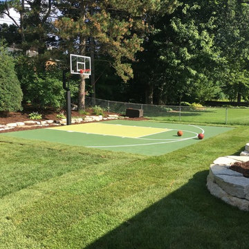 Edina, MN - Kiwi and Green Outdoor Court