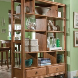 American Drew 931-939 Etagere Antigua - Display And Wall Shelves 