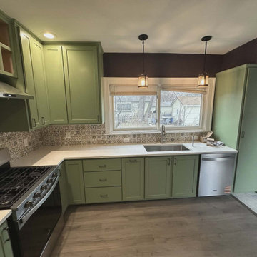Custom Cabinet Kitchen Renovation