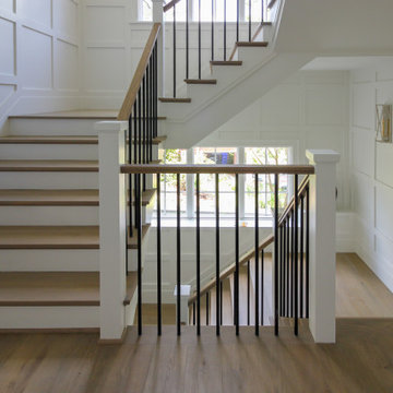 Project #87 | U-Shaped Staircase with Square Metal Balusters