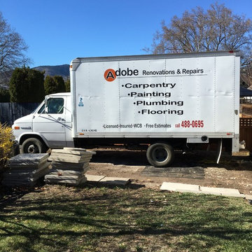 Penticton Reno, Bath room & Kitchen & Garage