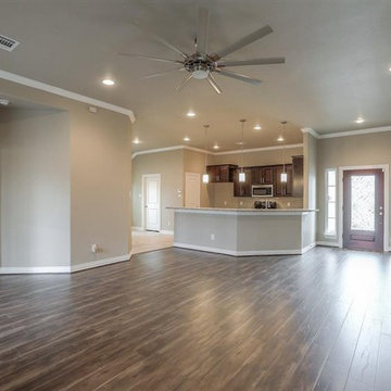 Traditional Kitchen Remodeling in Bell Flower, CA