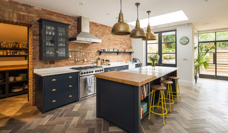 7 Ways to Mix and Match Kitchen Worktop Materials