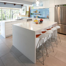 993 Kitchen