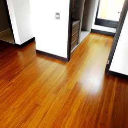 Elitis 104 - Bamboo Flooring