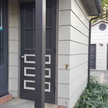 Mini-Porch Makeover: Before