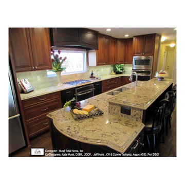 MNG Remodel Kitchen, 3 Baths, Family Room and Room Addition