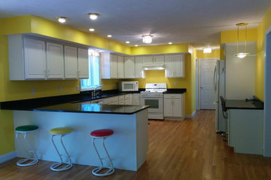 Kitchen - kitchen idea in Boise