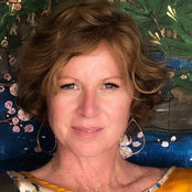 Ruth Nazarian's photo