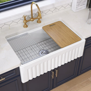 33"Lx20"W Farmhouse/Apron Farm Fireclay Kitchen Sink With Sink Grid And Strainer