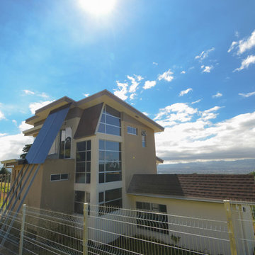 "Las Vistas", RTH Residence