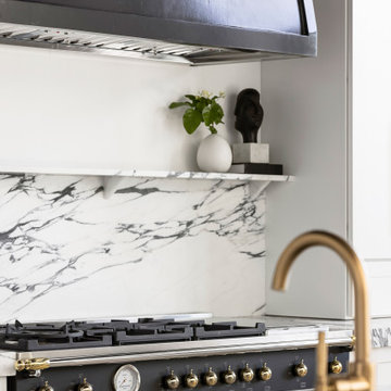 Details of a Bertazzoni Heritage Series