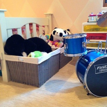 Organized Kid's Rooms & Playrooms
