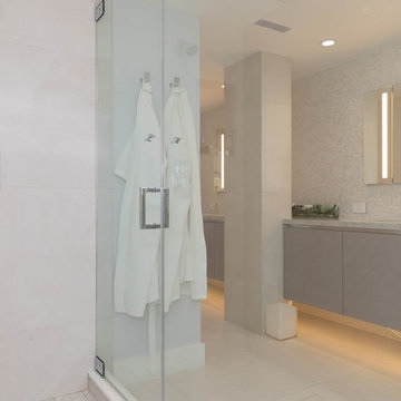 HIGHLAND BEACH OCEAN FRONT CONDO *BATHROOMS, BAR, MEDIA, ETC