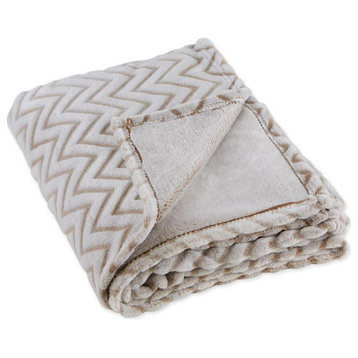 DII 60x50" Farmhouse Fabric Chevron Plush Blanket Throw in Stone/White