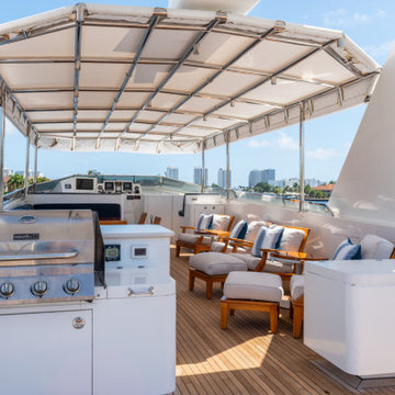 Yacht Staging WPB Boat Show