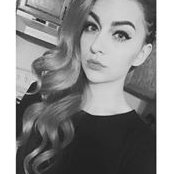 Sarah Oakes's photo