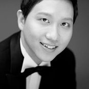Han Joon Kims foto