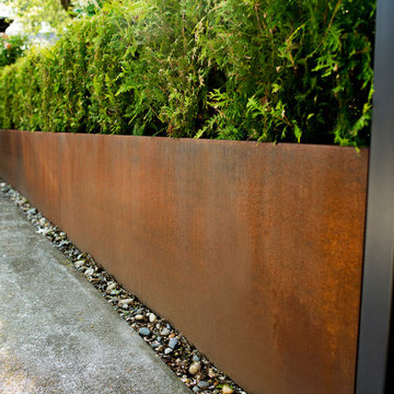 Corten tall planters