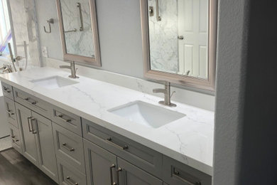 Example of a bathroom design in Austin