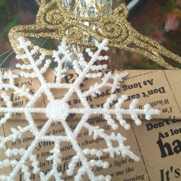 Christmas decorating at ragazzo design