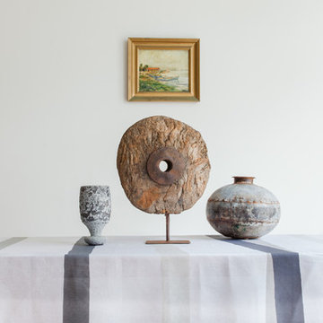 Huddleson - Artistic Contemporary Table Linens