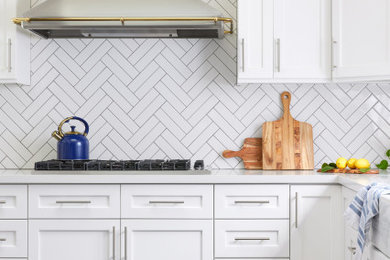 Kitchen - kitchen idea in San Francisco