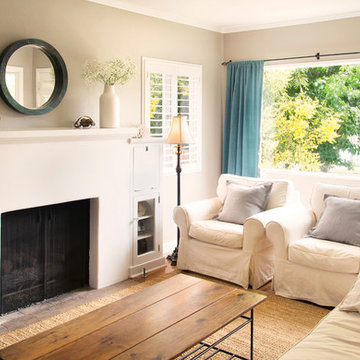 Beach Style Living Room