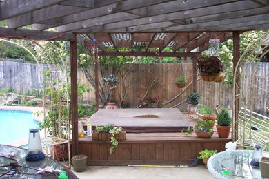 Inspiration for a craftsman landscaping in Dallas.