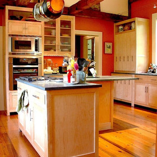 Contemporary Maple Kitchen