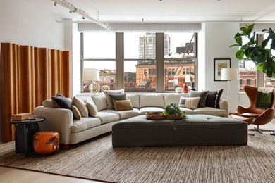 Example of a trendy living room design in New York