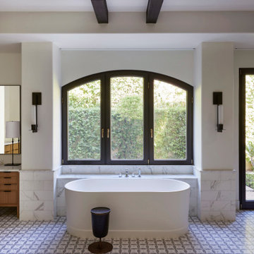 Desert Residence-Primary Bath Hyde Evans Design