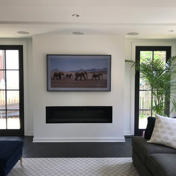 Living Room Surround System with Samsung "Frame" Art TV