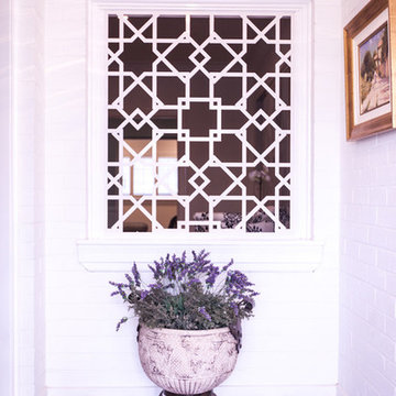 CALIFORNIA BUNGALOW - CORINDA