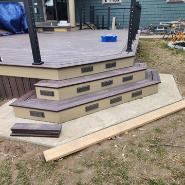 Scottsville Deck