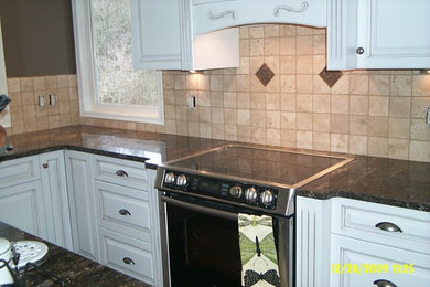 Example of a mountain style kitchen design