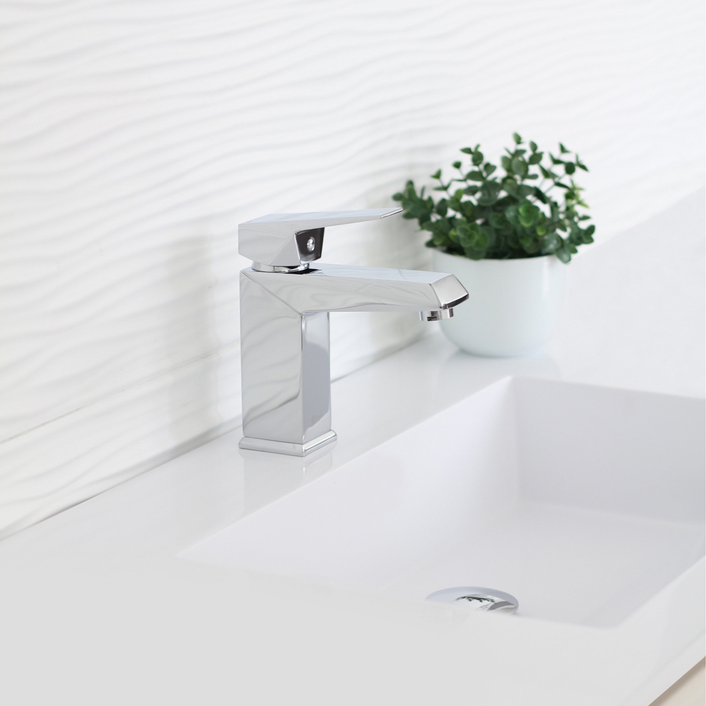 STYLISH Single Hole Bathroom Faucet