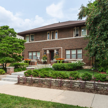 Traditional Front Landscape Renovation - Milwaukee