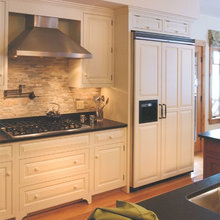 CONDO KITCHEN