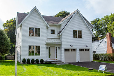 Home design - transitional home design idea in New York