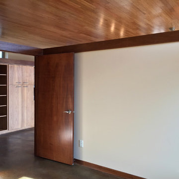 Contemporary "Off-grid" Bermed-Earth (high-performance)