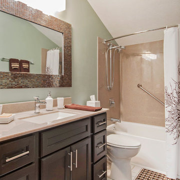 Northwest Hall Bath