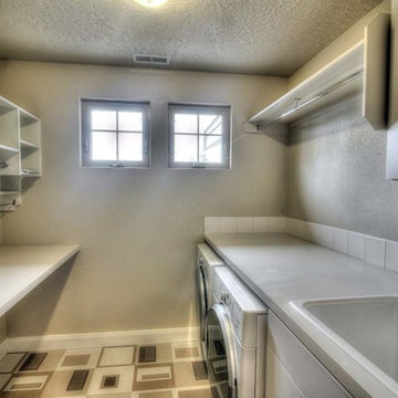 339 W Producer Dr in Paramount