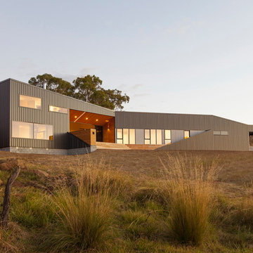 Valley House