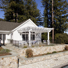 Pergola backyard