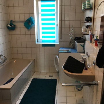 Makelloses Badezimmer in Weiß - Davor