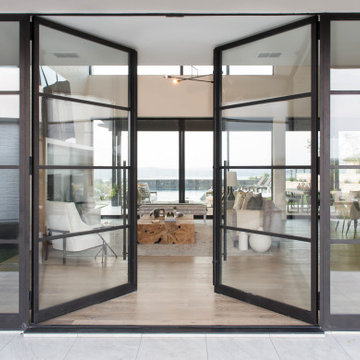 Peninsula Residence
